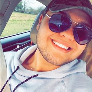 Meet your Posher, Michael